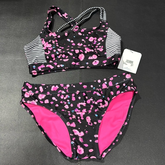 Dolphin Uglies UPF 50+ strappy back,chlorine resistant shape/color retention - Picture 4 of 12